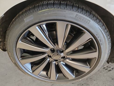 New 2026 Land Rover Range Rover SV image 11