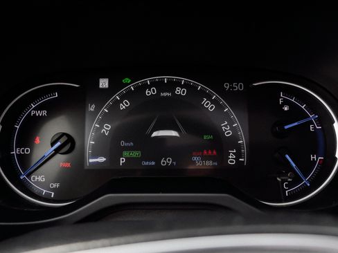 Certified 2023 Toyota RAV4 XLE Premium AWD/4WD image 42