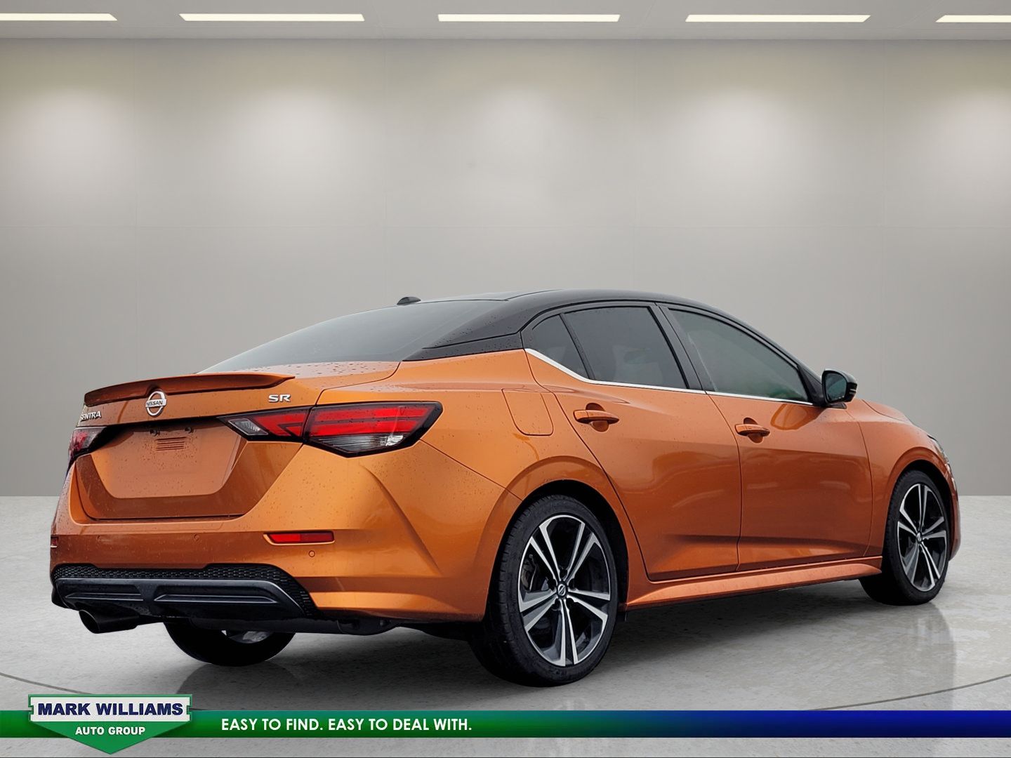Used 2022 Nissan Sentra SR w/ SR Premium Package FWD image 4