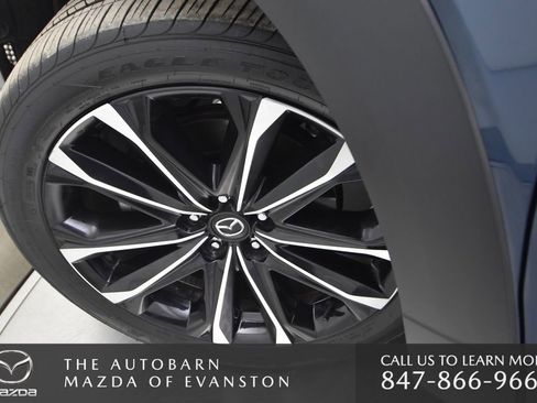 Certified 2025 MAZDA CX-50 AWD 2.5 Turbo w/ Premium Pkg image 36