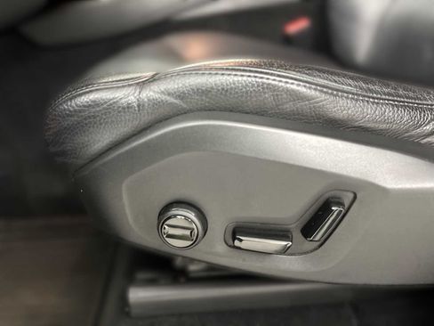 Used 2019 Volvo XC90 T6 Momentum AWD/4WD image 14