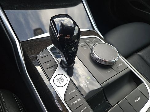 Used 2022 BMW 430i xDrive Convertible w/ Convenience Package image 15