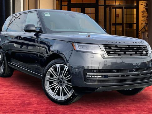 New 2026 Land Rover Range Rover Long Wheelbase SE image 19