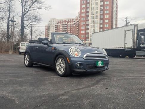 Used 2011 MINI Cooper Convertible image 20
