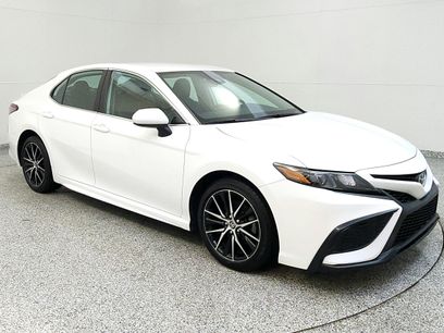Used 2021 Toyota Camry SE
