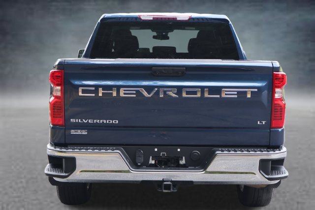 Used 2023 Chevrolet Silverado 1500 LT AWD/4WD image 22