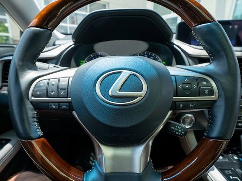 Used 2019 Lexus RX 350L FWD w/ Premium Package image 33