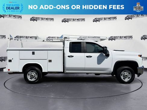 Used 2021 Chevrolet Silverado 2500 W/T w/ WT Convenience Package image 9