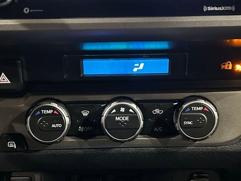Used 2023 Toyota Tacoma SR5 AWD/4WD image 72