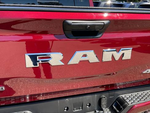 Used 2025 RAM 1500 Big Horn AWD/4WD image 29