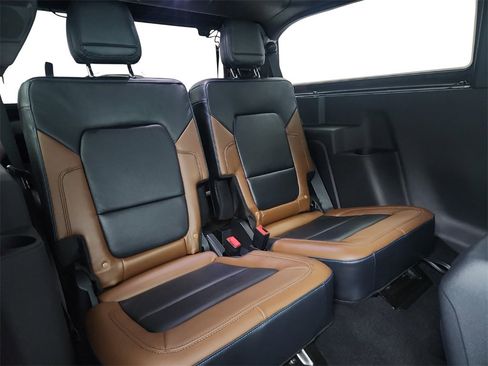 Used 2022 Ford Bronco Outer Banks image 25