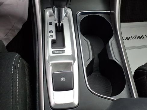 Used 2019 Subaru Ascent Premium AWD/4WD image 19