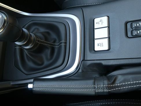 Used 2024 Toyota GR86 Premium image 26