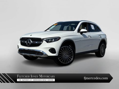 Certified 2026 Mercedes-Benz GLC 300 GLC 300 image 1