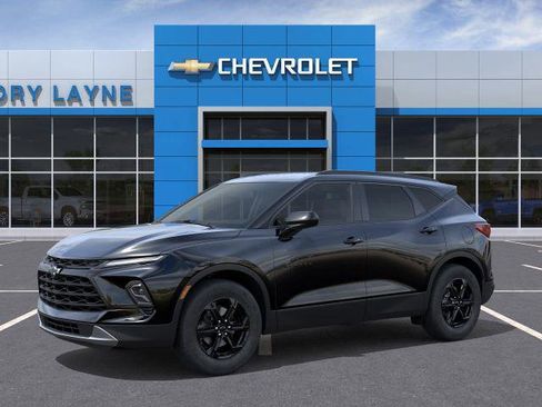 New 2026 Chevrolet Blazer LT image 2