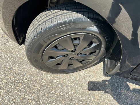 Used 2018 Kia Rio S image 23