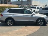 Used 2022 Volkswagen Tiguan S image 3