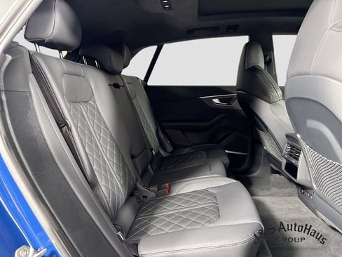 Used 2024 Audi SQ8 Prestige w/ Prestige Package AWD/4WD image 34