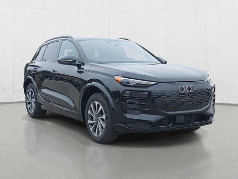 New 2027 Audi Q6 e-tron Premium AWD/4WD image 3