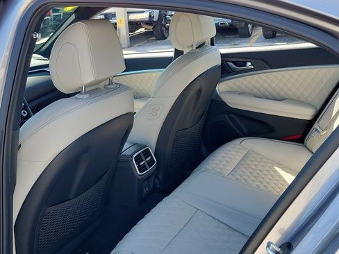 Used 2024 Genesis G70 3.3T Advanced w/ Sport Prestige Package RWD image 13