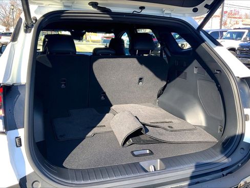 Used 2025 Kia Sportage X-Line Prestige image 36