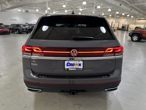 New 2026 Volkswagen Atlas SE image 7