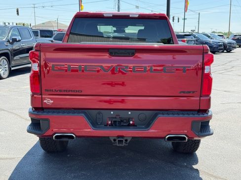 Used 2023 Chevrolet Silverado 1500 RST w/ Z71 Off-Road Package AWD/4WD image 7