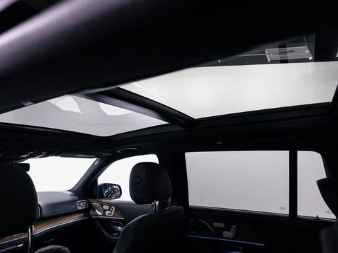 Certified 2026 Mercedes-Benz GLS 450 GLS 450 image 26