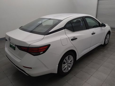 Used 2025 Nissan Sentra S FWD image 9