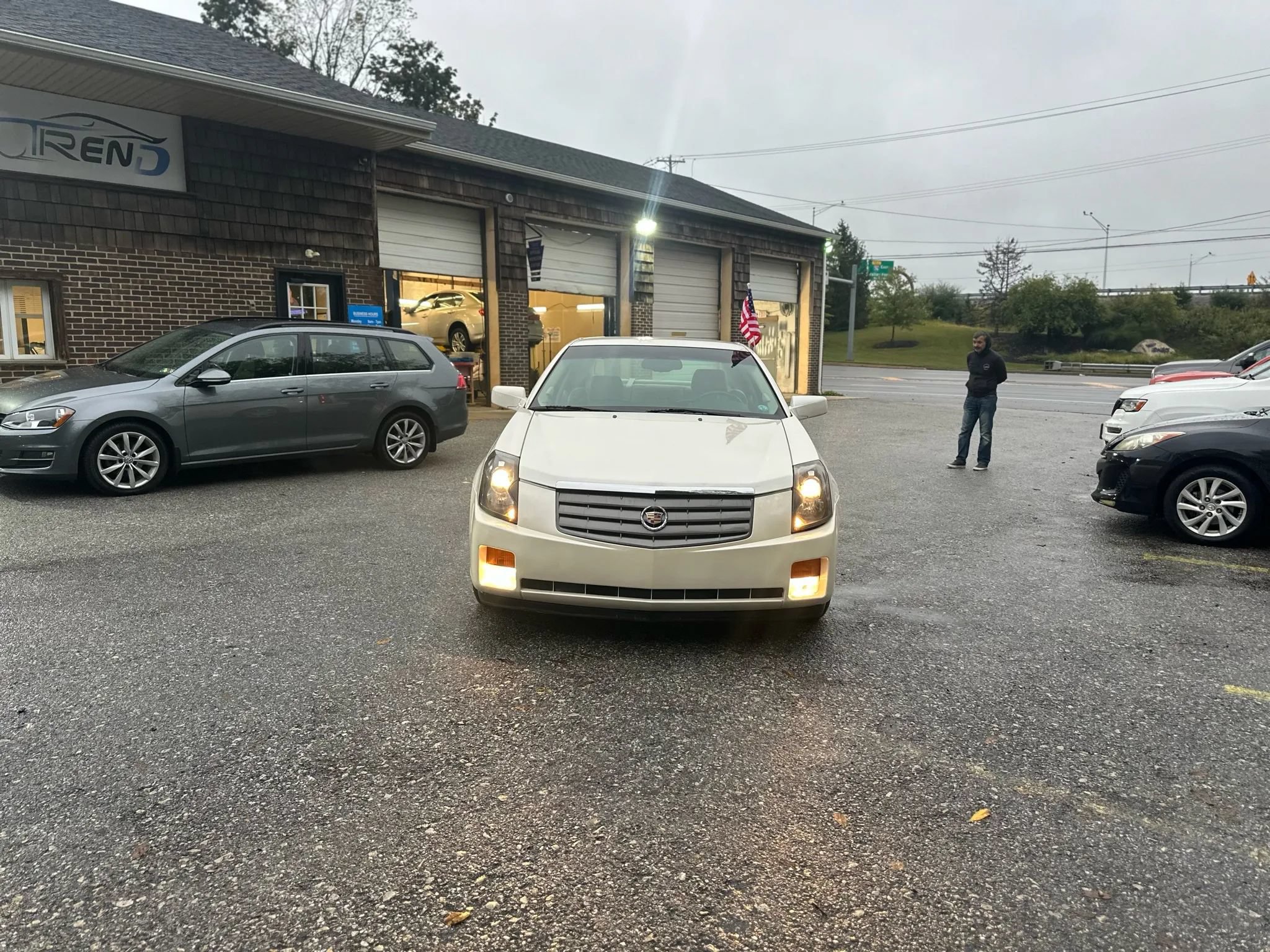 Used 2004 Cadillac CTS 3.6 RWD image 2