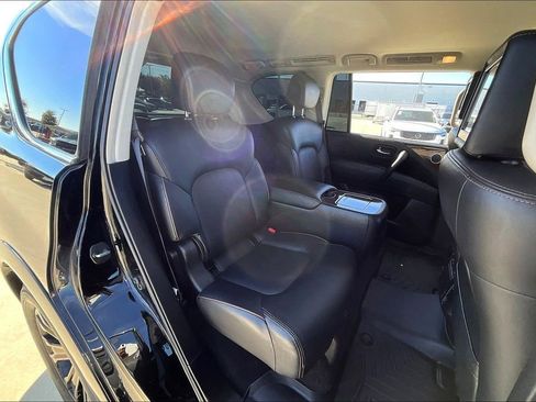 Used 2020 Nissan Armada Platinum w/ Captain's Chairs Package image 34