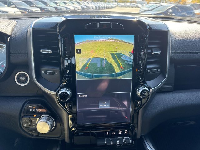 Used 2022 RAM 1500 Laramie AWD/4WD image 15