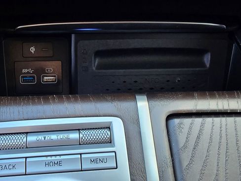 Used 2021 Genesis GV80 2.5T w/ Advanced Package 02 image 30