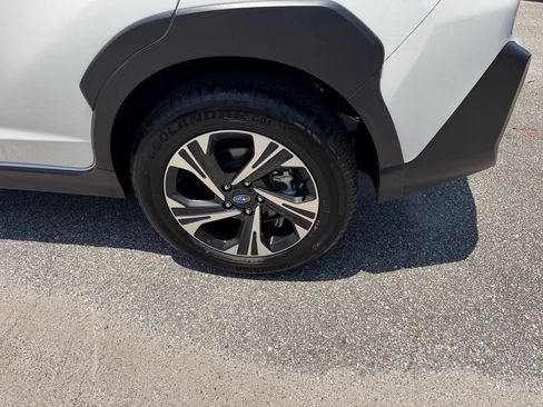 Used 2026 Subaru Crosstrek 2.5i Premium AWD/4WD image 9