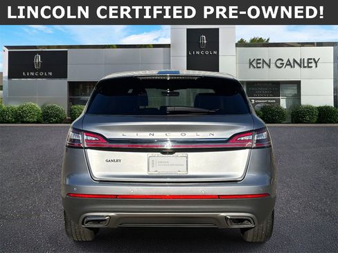 Used 2021 Lincoln Nautilus Reserve image 4