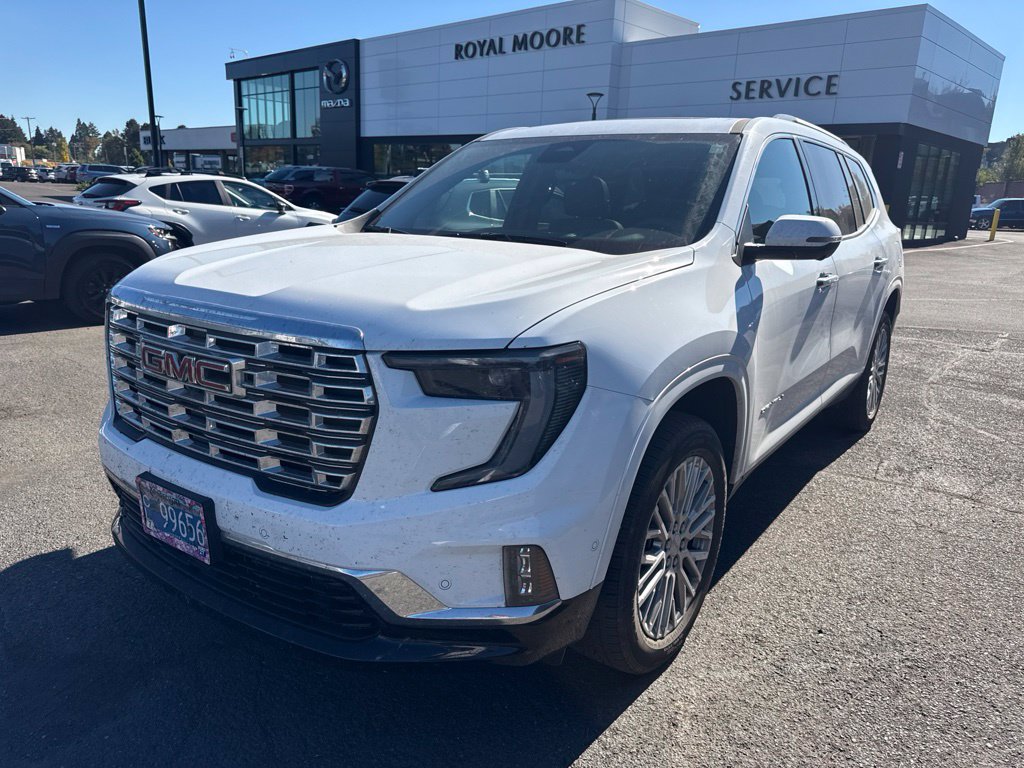 Used 2026 GMC Acadia Denali w/ Super Cruise Package AWD/4WD image 1