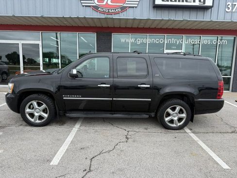 Used 2012 Chevrolet Suburban LTZ AWD/4WD image 4