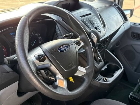 Used 2019 Ford Transit 350 XL RWD image 17