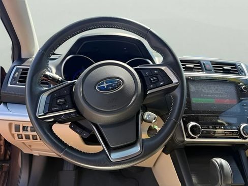 Used 2019 Subaru Outback 2.5i Premium AWD/4WD image 11