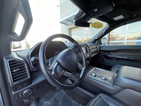 Used 2021 Ford Expedition Max Limited image 24