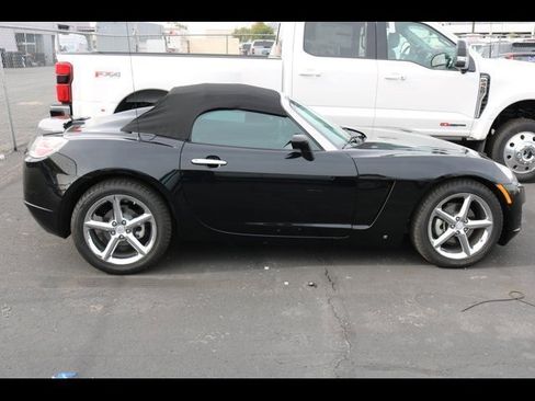 Used 2008 Saturn Sky Base w/ Premium Trim Package image 5