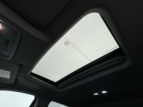 New 2025 GMC Sierra 2500 Denali w/ Denali Reserve Package image 4