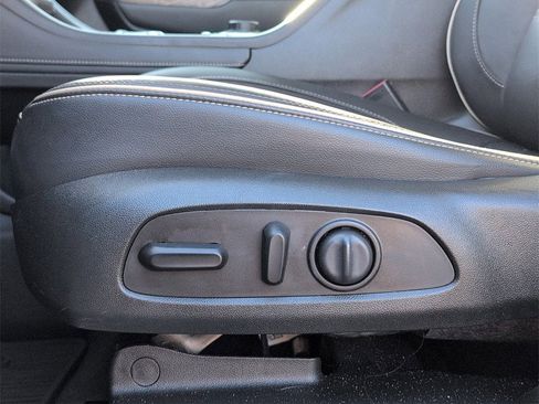 Used 2020 GMC Acadia Denali w/ Trailering Package image 10