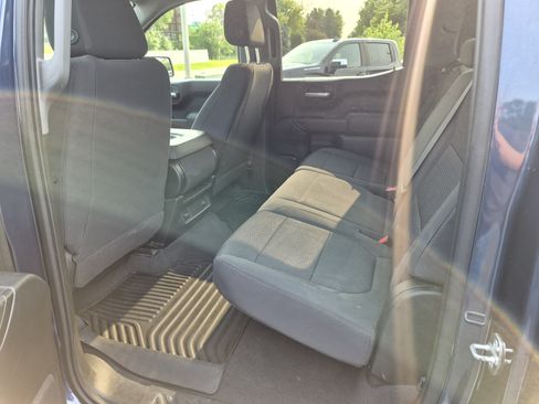 Used 2021 Chevrolet Silverado 1500 Custom AWD/4WD image 9