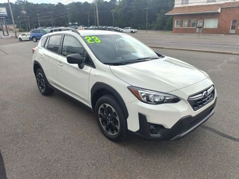 Certified 2023 Subaru Crosstrek 2.0i AWD/4WD image 5