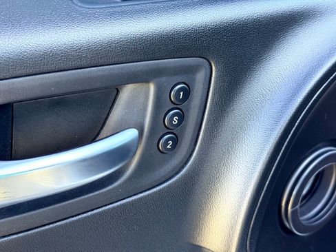 Used 2022 Dodge Charger R/T w/ Plus Group image 16