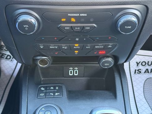 Used 2019 Ford Ranger Lariat w/ Equipment Group 501A Mid image 29