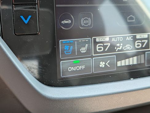 Used 2025 Subaru Forester Touring w/ Touring Package AWD/4WD image 28