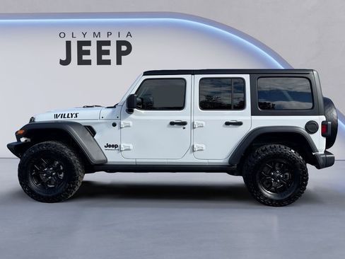Certified 2025 Jeep Wrangler Willys image 2