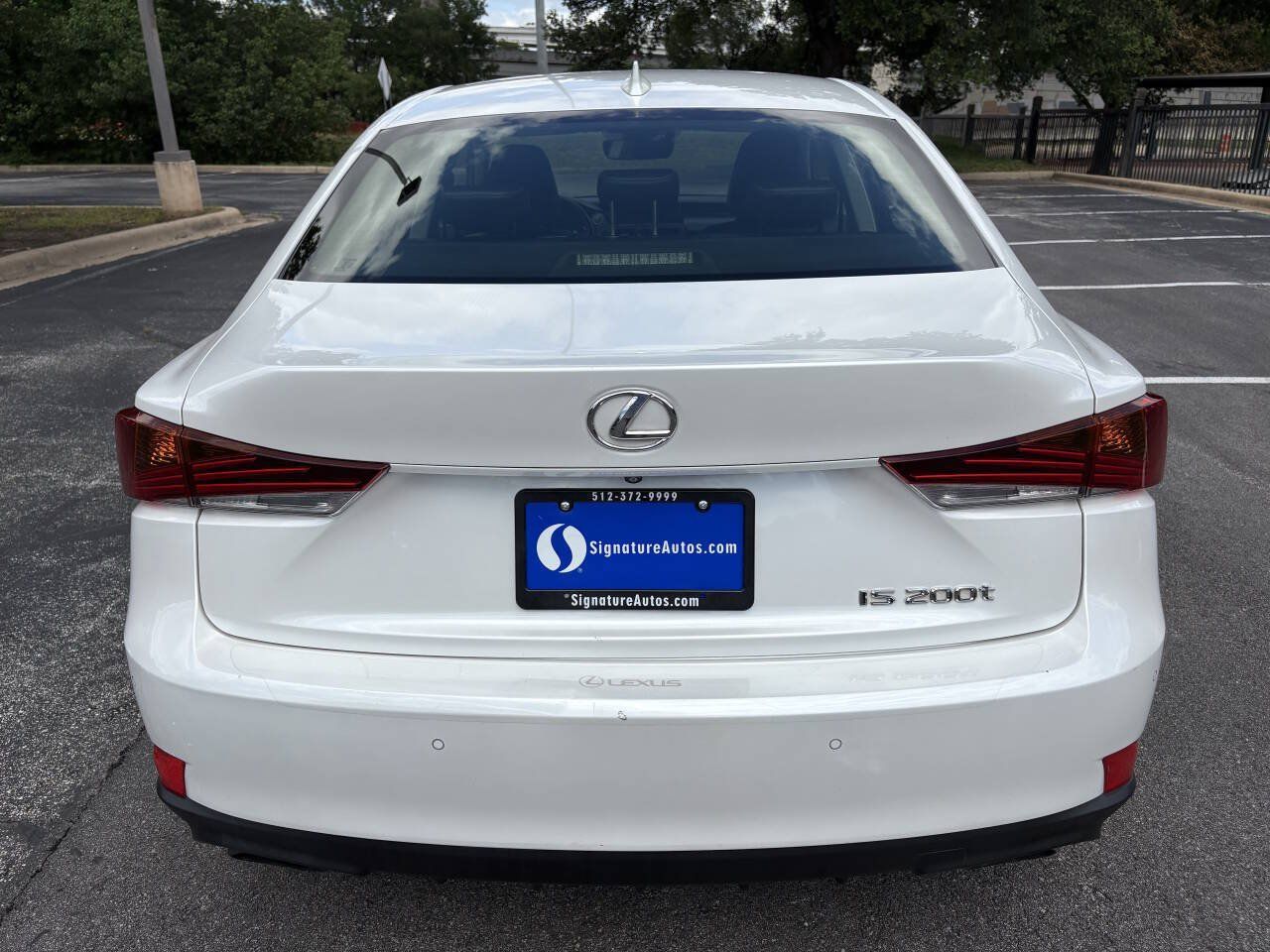 Used 2017 Lexus IS 200t w/ Navigation System Package RWD image 22